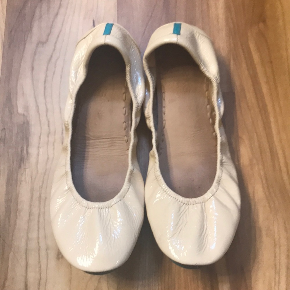 Tieks Patent Flats